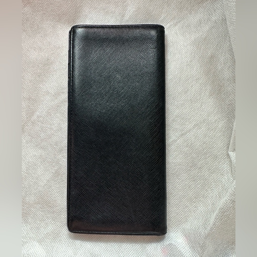 Authentic DAKS mens wallet